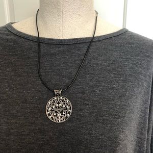 Lia Sophia pendant necklace